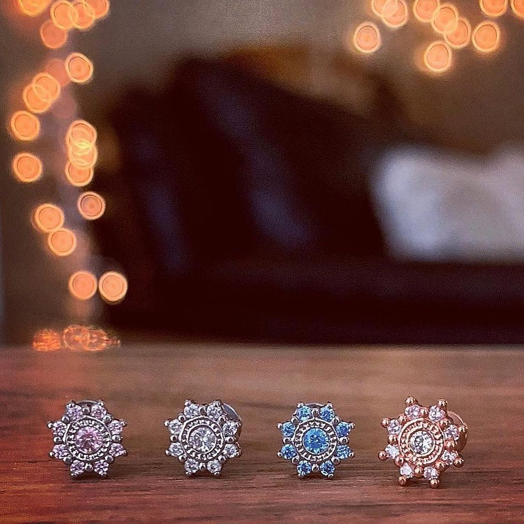 1/4 Clear CZ Starflake Cartilage Tragus Earring