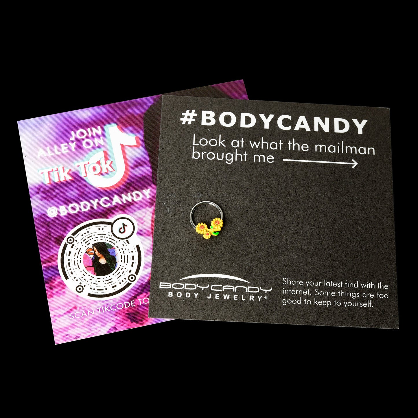 16G 3/8 Happy Yellow Sunflower Trio Hinged Segment Ring