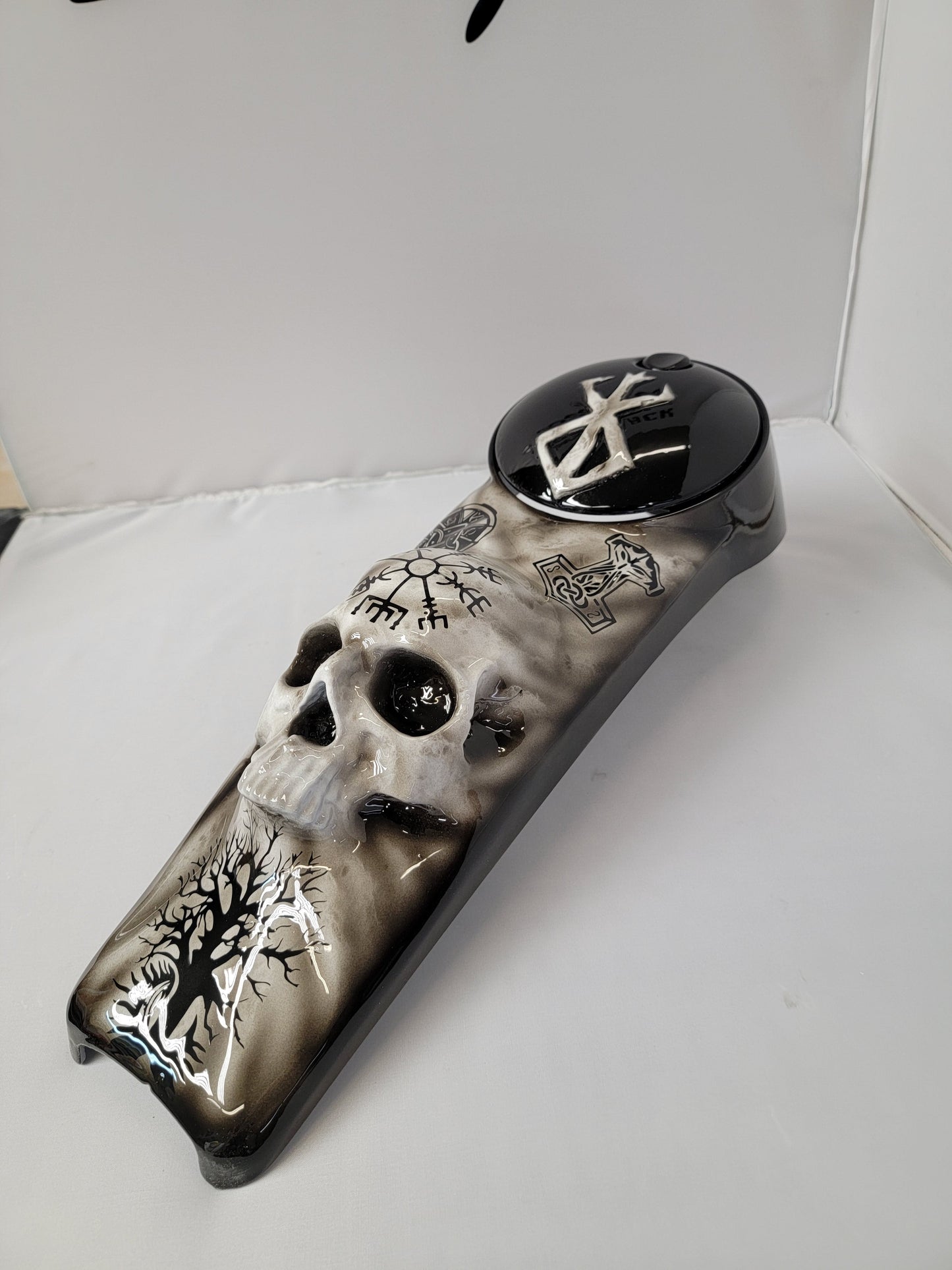 Harley Davidson 3D birth of berserker themed console