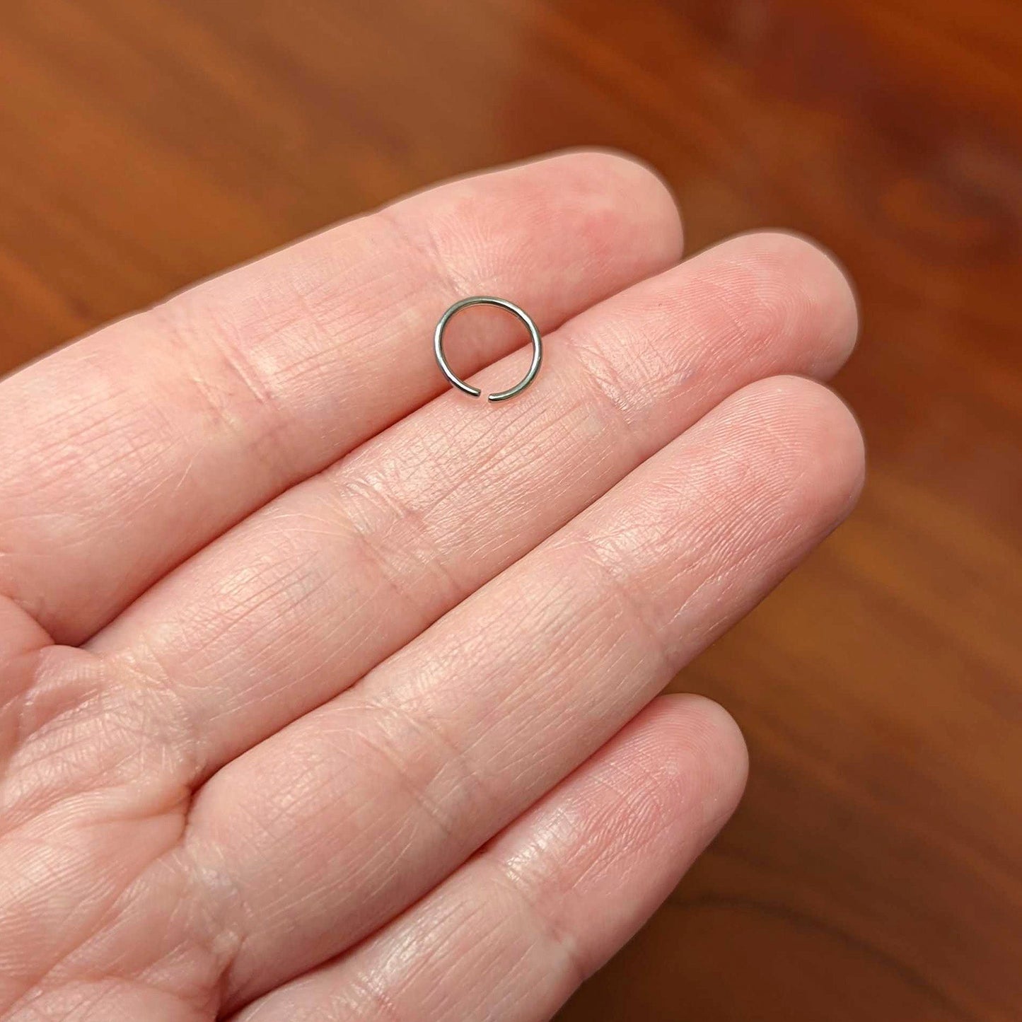 20G 7mm Grade 23 Titanium Bendable Hoop Ring