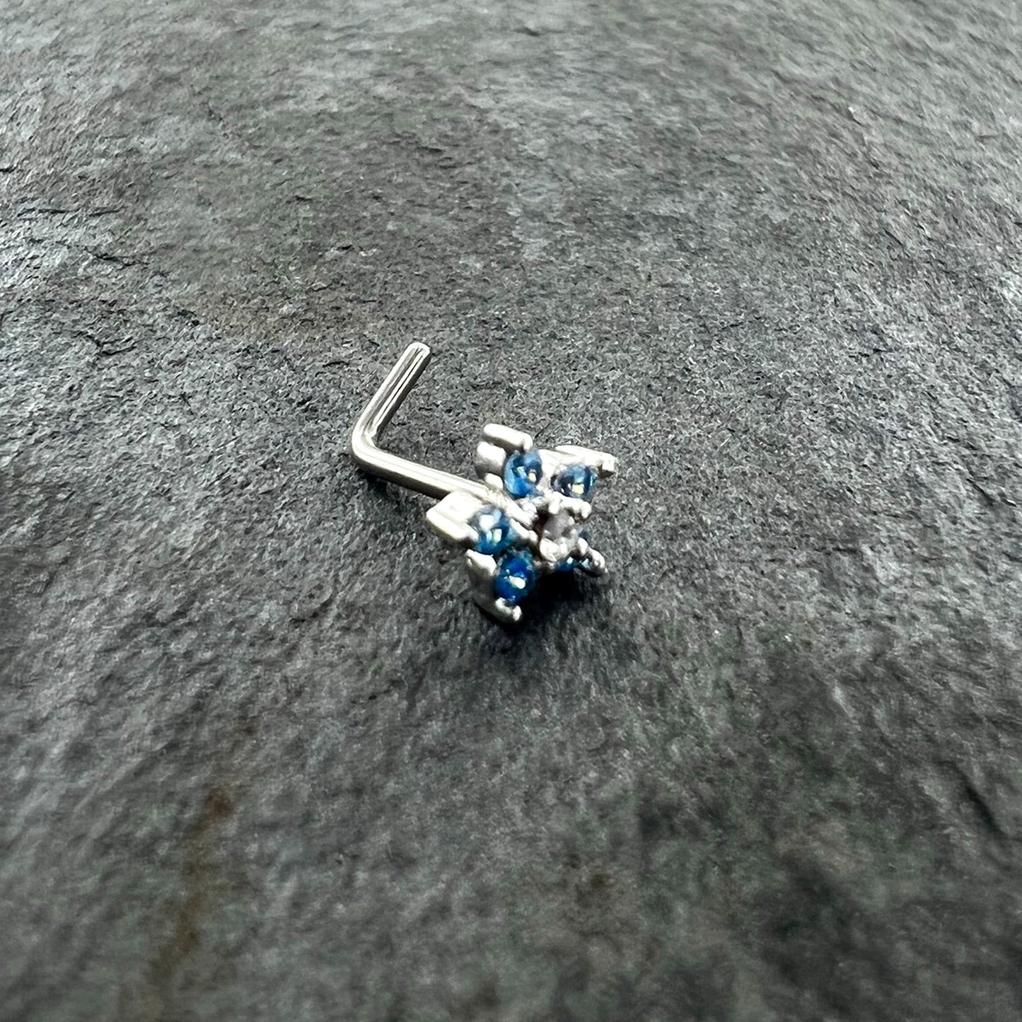 20G 1/4 Blue Clear CZ Gem Flower Beauty L Shape Nose Ring