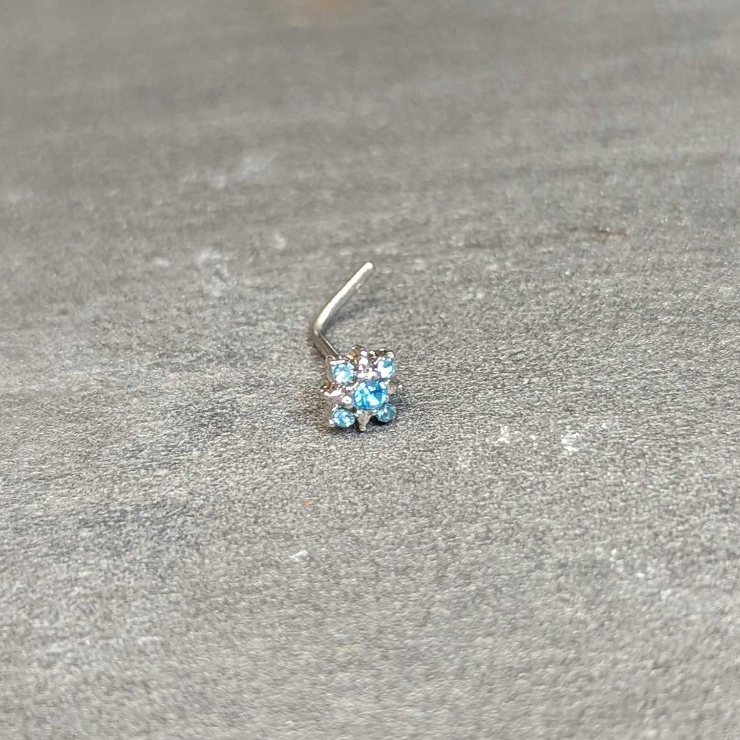 20G 7mm Blue Clear Gem Stylish Snowflake L Shape Nose Ring