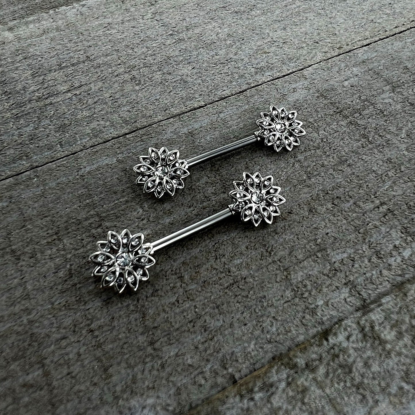 14G 9/16 Clear Gem Rococo Starry Flower Barbell Nipple Ring Set