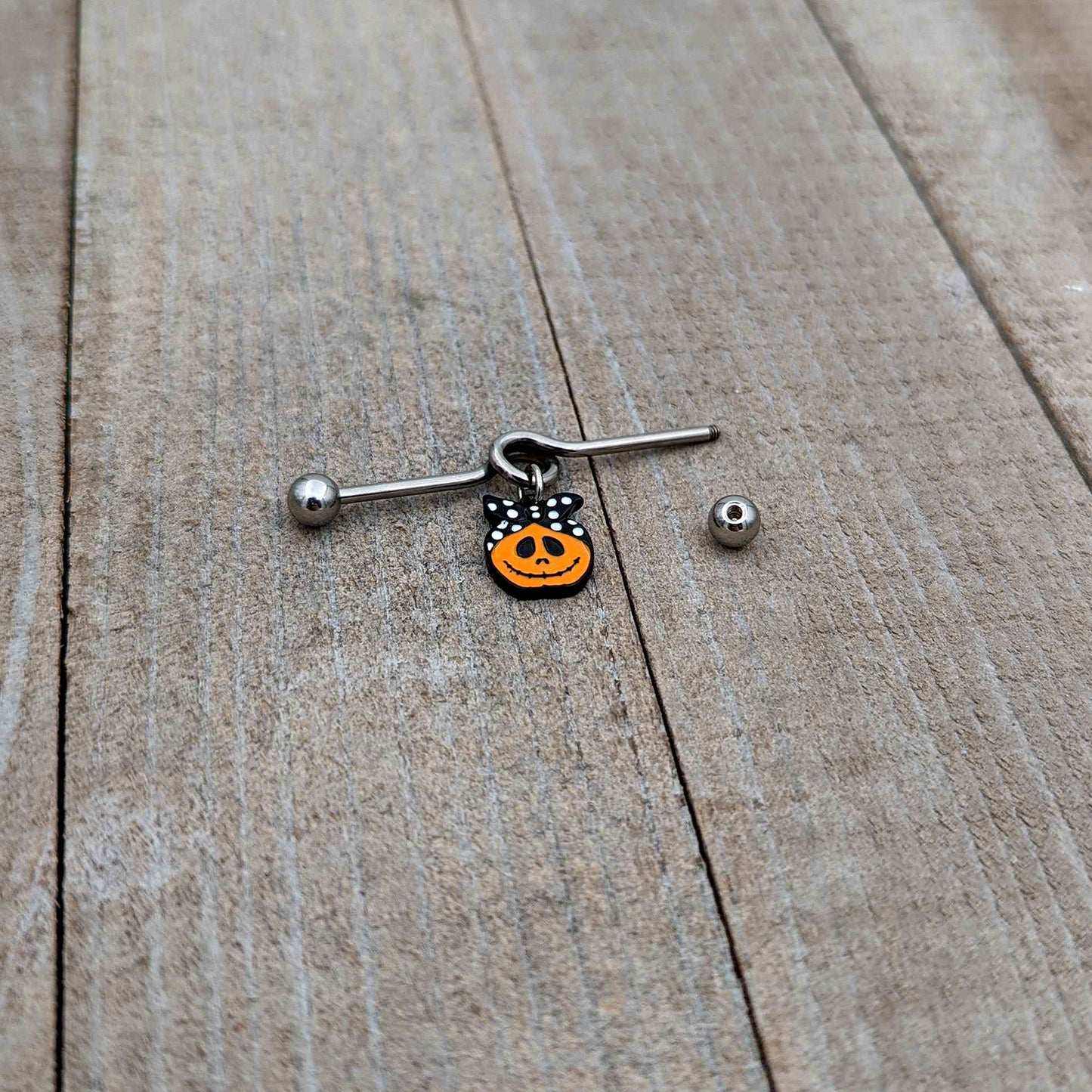 14G Halloween Kerchief Pumpkin Dangle Project Bar 38mm