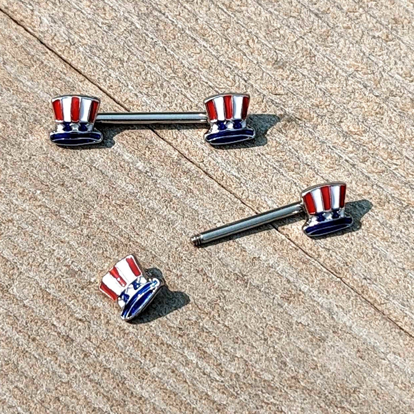 14G 9/16 Patriotic Top Hat Barbell Nipple Ring Set