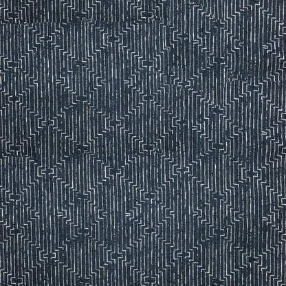 Round Pet Bed in Midnight Malamute