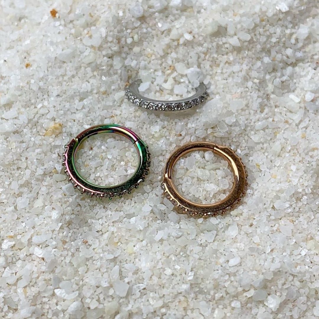 16G 5/16 Clear CZ Gem Rainbow Hinged Segment Ring